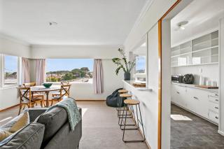 Escape on St Aubyn - New Plymouth - 9