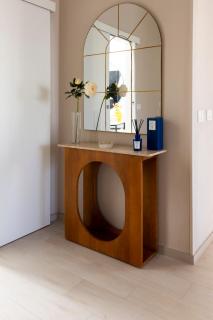 Henry's House - 1