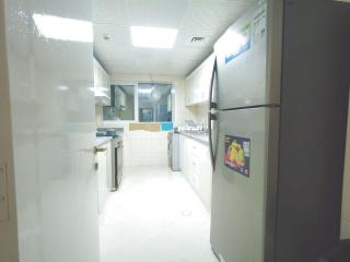 2 Bedrooms Prime Located Flat - Sharjah - 2