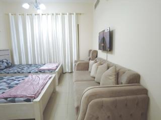 2 Bedrooms Prime Located Flat - 2