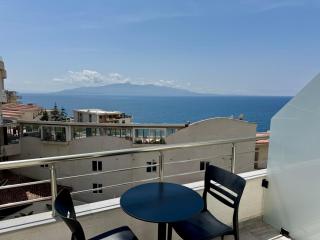 Gjoka Apartments, in front of Bougainville Bay Sarande - Saranda - 4