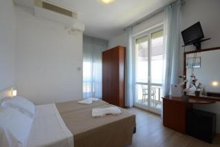 Hotel Caravel - Marotta - 9
