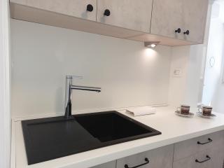 Bruno Split Centre Apartment and Room - 1