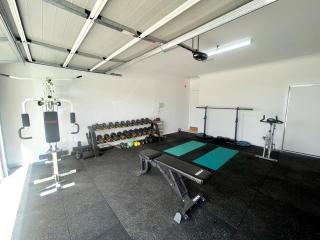 Yarrawonga Golf & Lake Getaway - 1