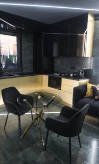 Luna Apartments A - 1