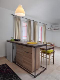 CERES APARTMENTS free parking, kitchen & wi-fi - 2