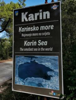 Pet Friendly Cozy Apartments near beach - Donji Karin - 9