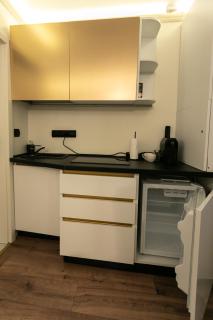 Weiss Studio - 1