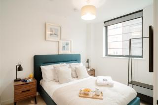 Parking Spacious City Pad WiFi Family Contractors - Birmingham - 8