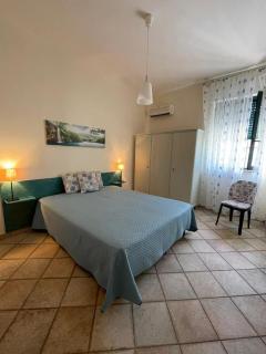 Villa Marisa - - 0