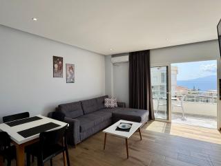 Gjoka Rooms & Apartments, in front of Bougainville Bay - 4