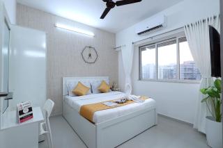 Gagal Home - Malad Suite - Mumbai - 1