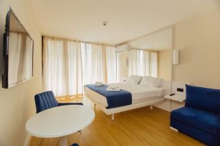 Panorama Black Sea View Hotel - Batumi - 4
