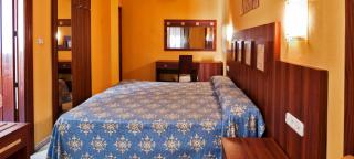 Hotel Nuevo Palas - 1