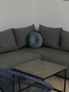 Eta’s Beach Apartment - Golem - 2