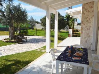 Comfortable Italian Holiday Home with Garden and BBQ - San Foca - 0