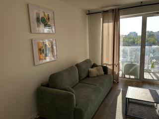 Komfortowy apartament z balkonem i parkingiem - Breslavia - 0