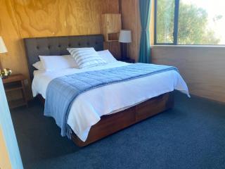 The Treehouse Branch - Hanmer Springs - 7