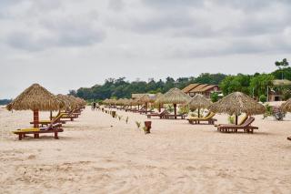 La Baie Des Tortues - Libreville - 7