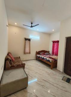 Twilight Home stay - Yelagiri - 7