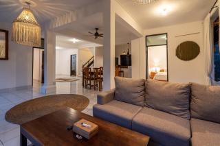 Bimantara Tropical Villa 3 bedroom - Managed by HARSITA VILLA MANAGEMENT - Seminyak - 0