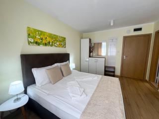 Luxury apartmemts - 2