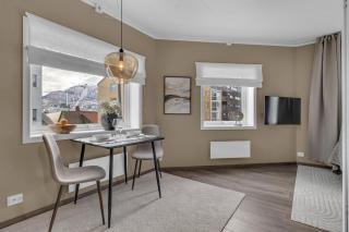 City center studio Furu with mountain view! - 9
