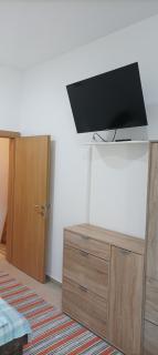 Veki apt - Kravlja - 9