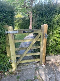 Gardeners Cottage - 4