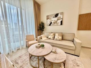 Stylish 1br Apartment Serene Stay In Jvc - 1