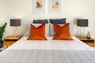 Riverside Escape near Hagley Park and Hospital - Christchurch - 3
