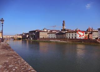 3 Master Bedrooms With Balcony on the River with Views - Florence - 6