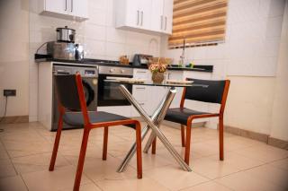 RealShala Stylish & Cozy 1-BR Adjiriganor - 1