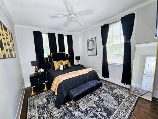 Vintage Glam Retreat - 6