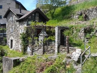 Rustico "Casa di Sasso" - Intragna - 0