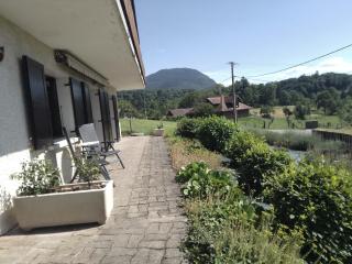 A 5 minutes d ' ANNECY T2 dans maison champêtre au calme - Villaz - 3