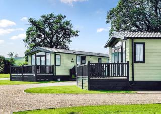 Meadow Springs Country & Leisure Park - 1