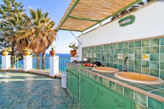 Case di Fiori Beachfront villa with terrace and direct beach access - 9