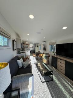 TheFarmHouz-Luxury-Modern-1,2ac-TeNNis-2CaSitas - Encinitas - 8