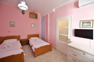 Astraea 7 - Hydra - 1