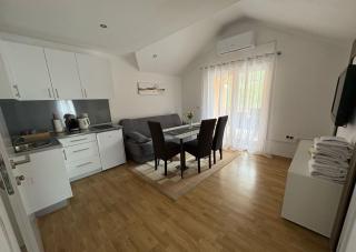 Apartmani D&D - Jajce - 0