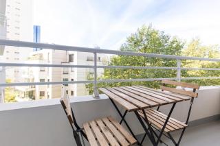 7mn walk to Metro, in ApartHotel - Courbevoie - 8