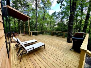 NEW! Cedar Hill Cabin • 2bed •2bath•Hot Tub - Marble Falls - 7