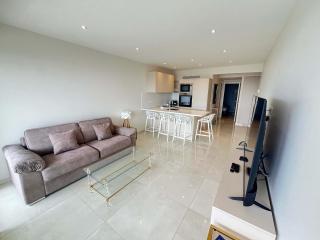 A085-Splendide appartement refait neuf avec vue mer - Vallauris - 6