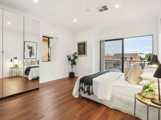 Close to Auburn Hospit al,Lidcombe Luxuly House Sydney Australia - - 0