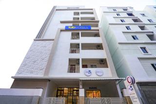 Fabhotel Prime Cozy - Nr Hitech City Metro Station - Haiderabad - 0