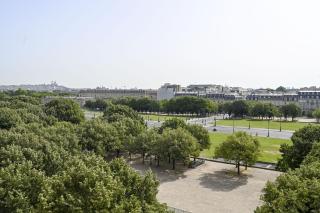 Bright Penthouse with Panoramic Views Invalides - Parijs - 9