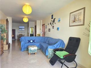 Janosh Front line apartment in Saranda - 3