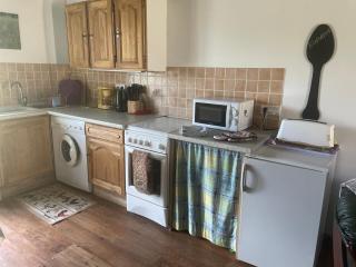 Les Gites de Montinazeau - 3 adjoining gites set in quiet and beautiful countryside with free Wi-Fi - 4