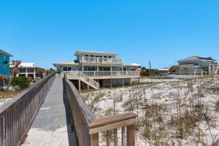 Bare Feet Retreat by Gulf Coast Getaways - Pensacola Beach - 9